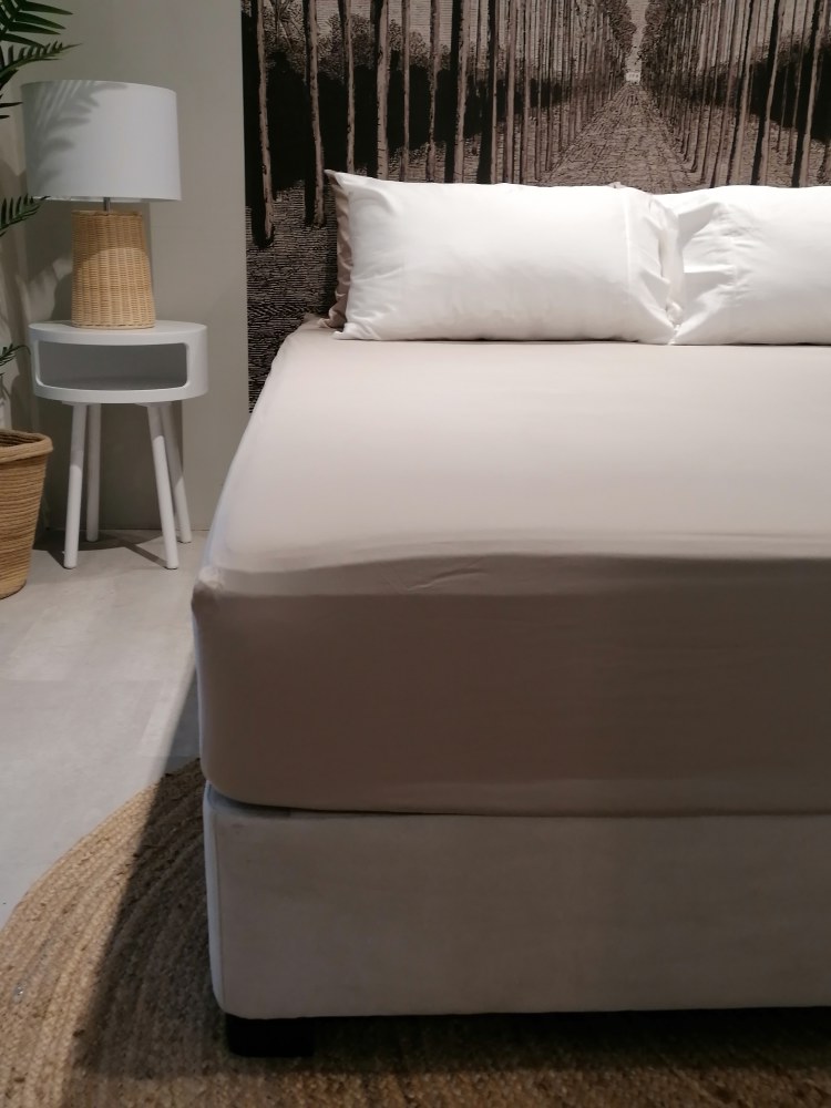 SILENCIO Satin Fitted Sheet 140x190 Taupe G15